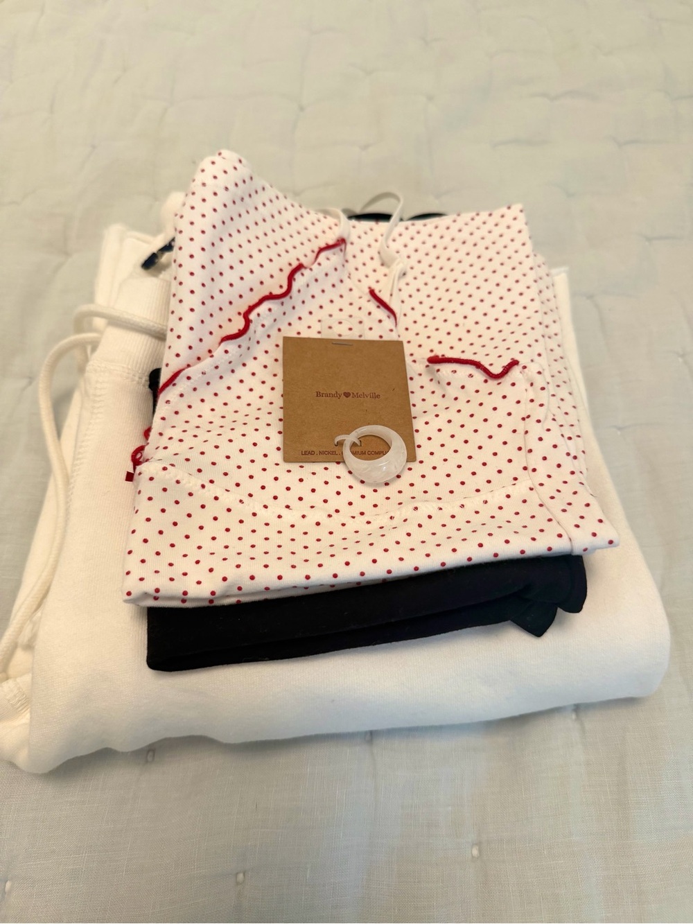 BRANDY MELVILLE + GARAGE BUNDLE!